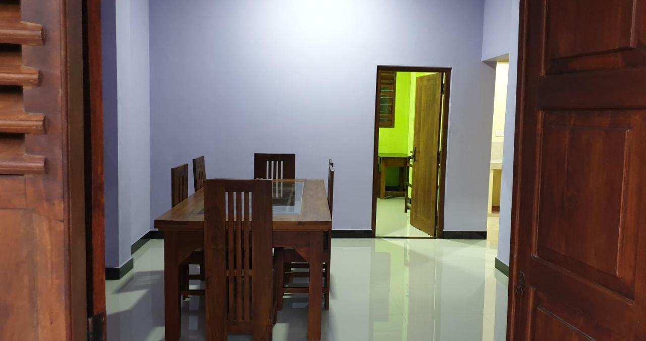 Ambel Homestay أنرادابورام المظهر الخارجي الصورة